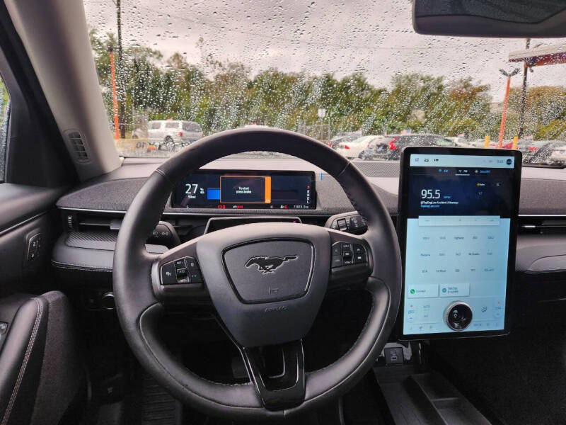 2021 Ford Mustang Mach-E Premium