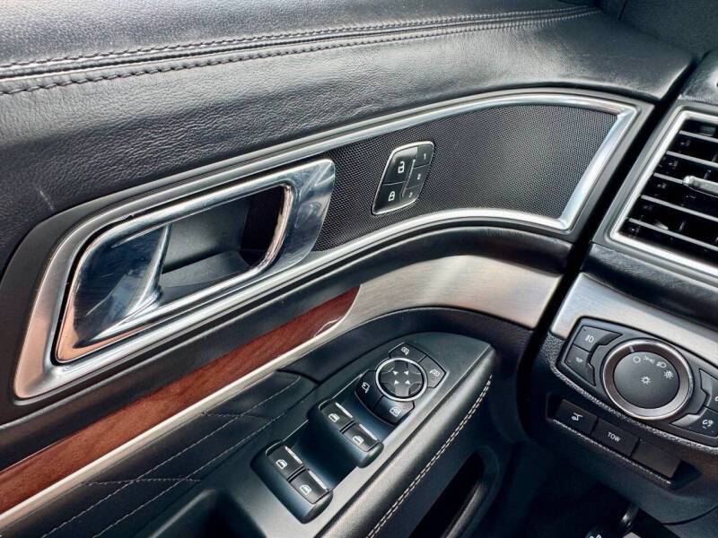 2018 Ford Explorer Platinum