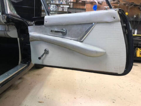 1957 Ford Thunderbird