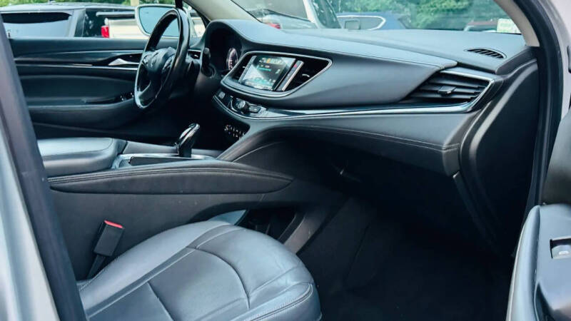 2018 Buick Enclave Essence