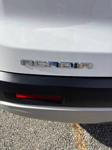 2018 GMC Acadia SLE-2