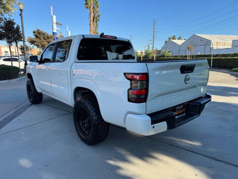 2022 Nissan Frontier S