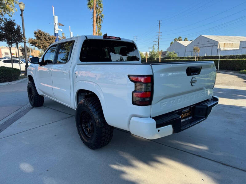 2022 Nissan Frontier S