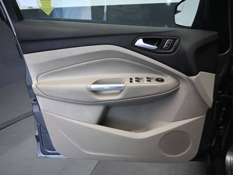 2014 Ford C-MAX Hybrid SE