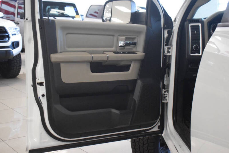 2012 RAM 2500 SLT