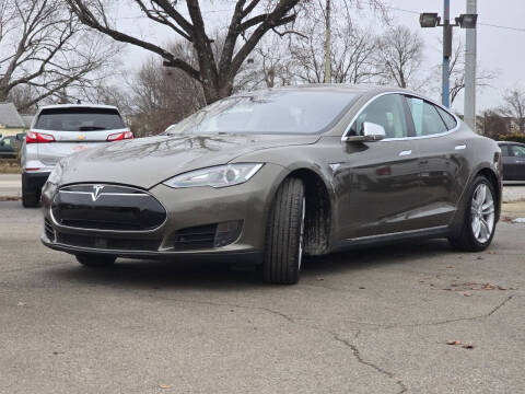2016 Tesla Model S 70