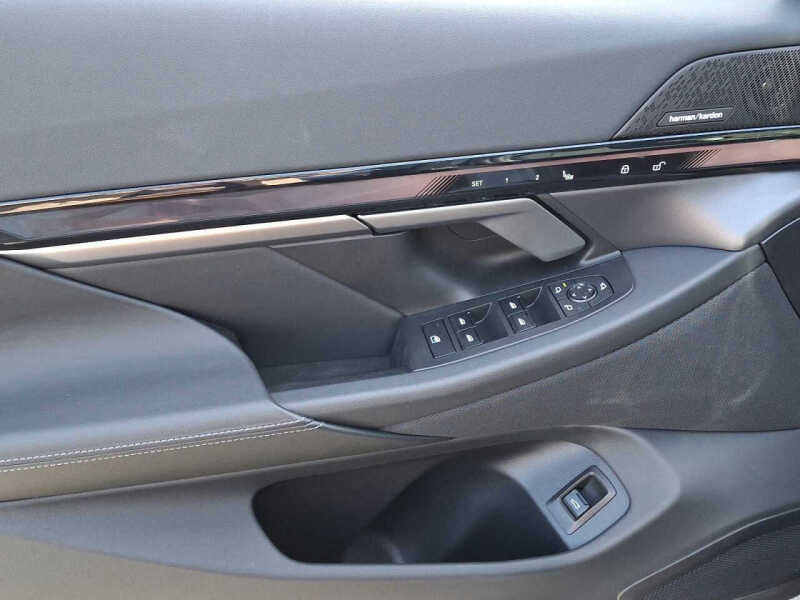 2024 BMW i5 eDrive40