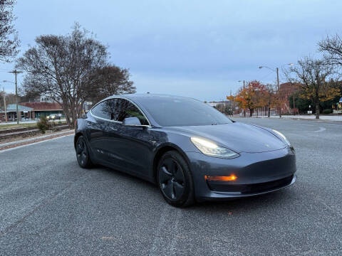 2020 Tesla Model 3 Standard Range Plus