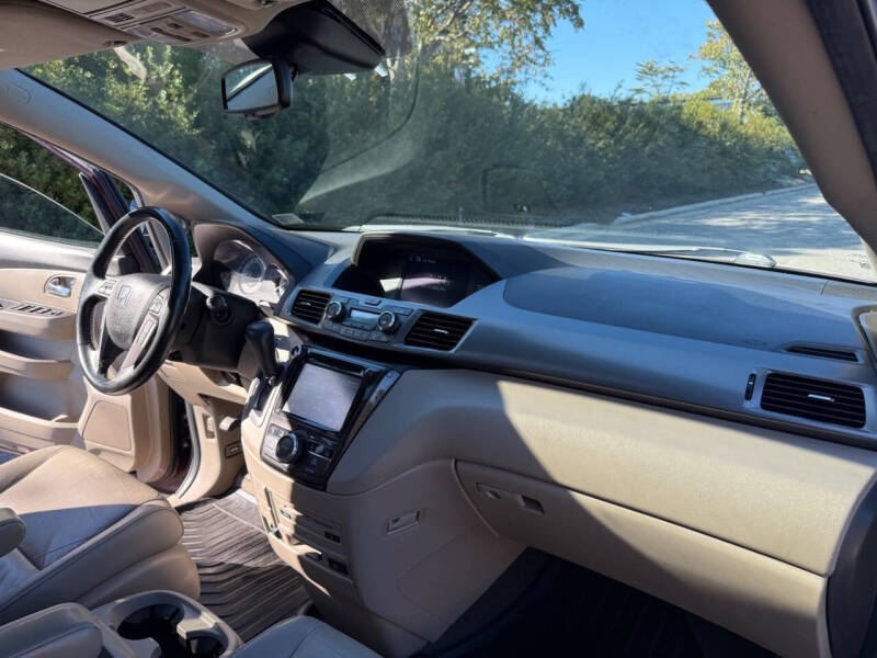 2014 Honda Odyssey Touring