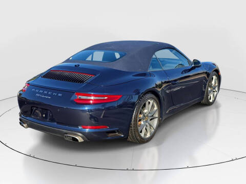 2018 Porsche 911 Carrera