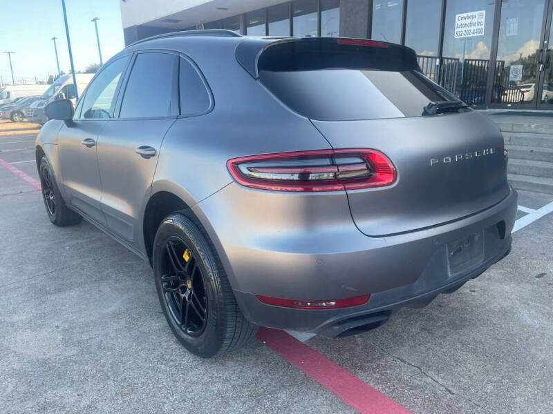 2017 Porsche Macan