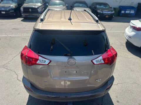 2014 Toyota RAV4 XLE