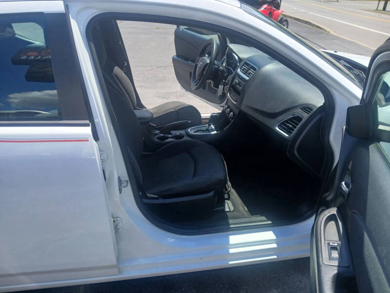 2013 Dodge Avenger SE