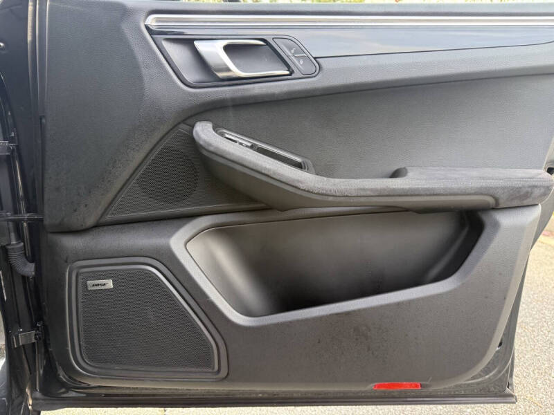 2017 Porsche Macan GTS