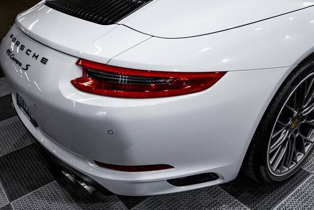 2017 Porsche 911 Carrera S