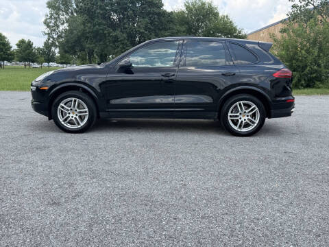 2017 Porsche Cayenne Platinum Edition