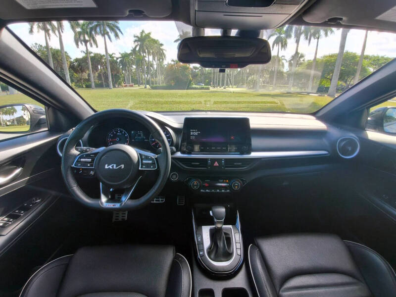 2023 Kia Forte GT-Line