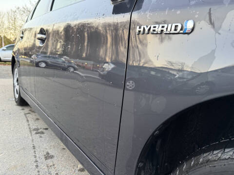 2012 Toyota Prius Two