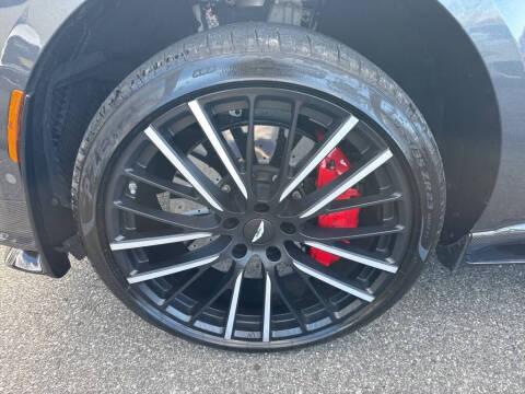 2023 Aston Martin DBX 707