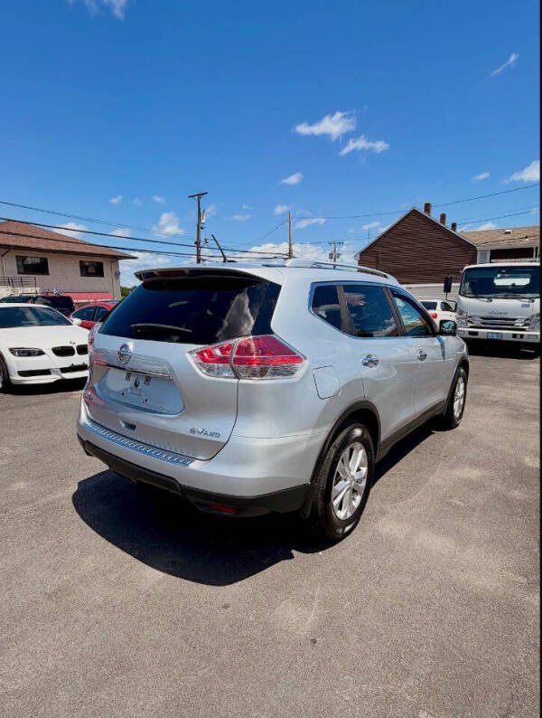 2016 Nissan Rogue SV