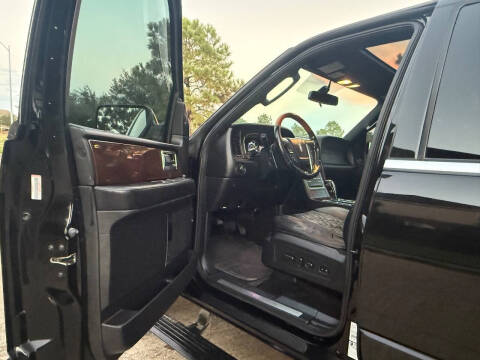 2017 Lincoln Navigator Select