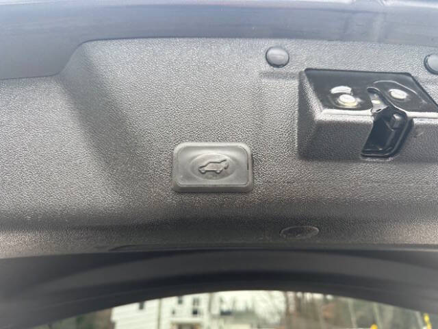 2016 GMC Acadia SLE-2