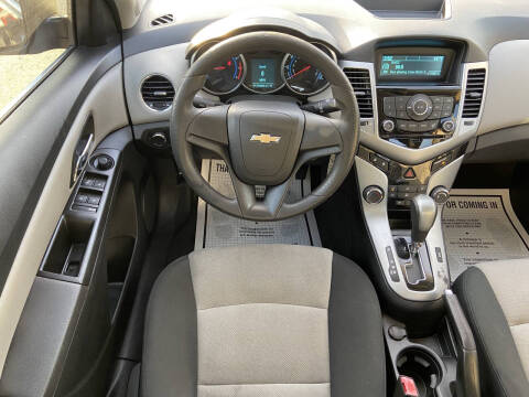 2012 Chevrolet Cruze LS