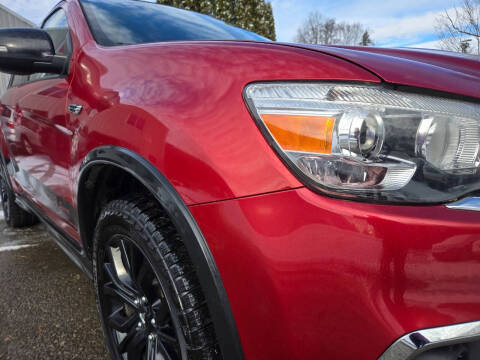 2018 Mitsubishi Outlander Sport LE
