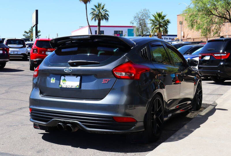 2018 Ford Focus ST