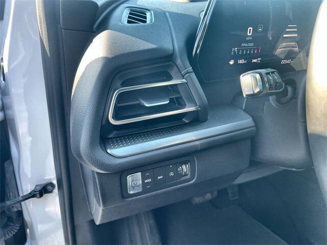 2024 Chevrolet Traverse LS