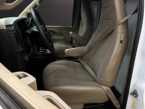2020 Chevrolet Express 2500