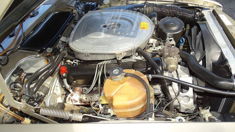 1989 Mercedes-Benz 560-Class 560 SL