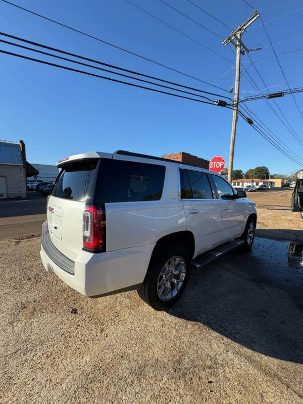 2017 GMC Yukon SLT