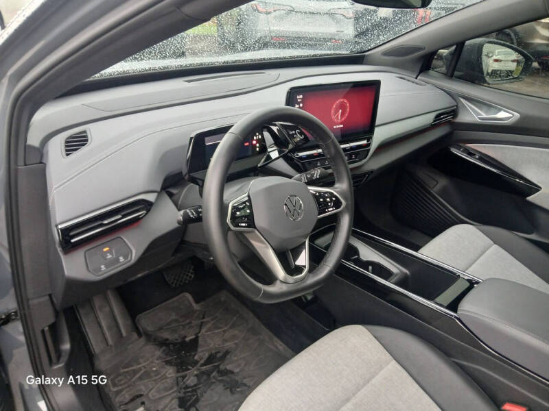 2023 Volkswagen ID.4 Pro