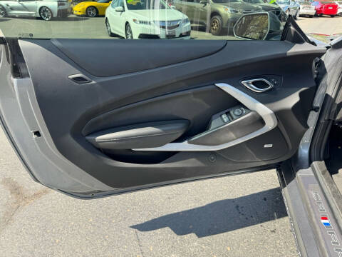 2021 Chevrolet Camaro LT1