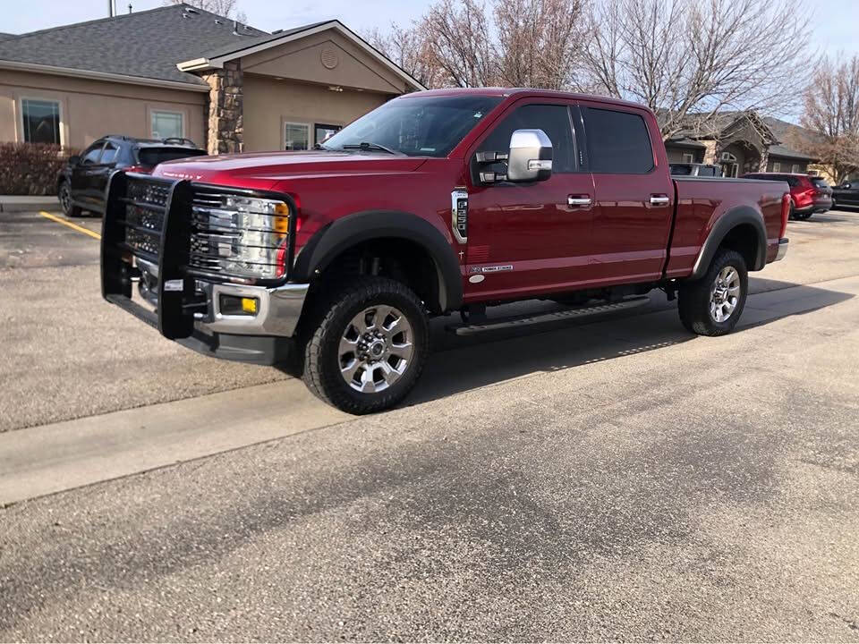 2017 Ford F-250 Super Duty Lariat's photo