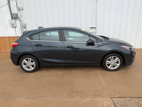 2017 Chevrolet Cruze for sale at Parkway Motors in Osage Beach MO