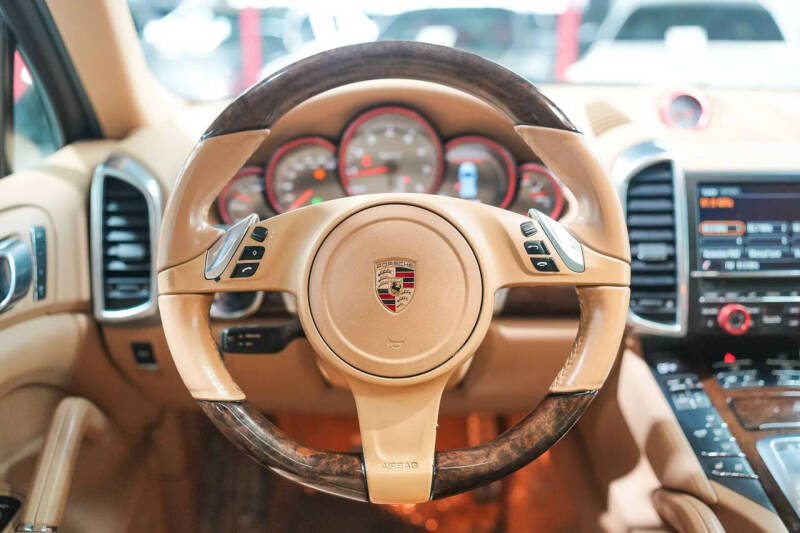 2014 Porsche Cayenne S Hybrid