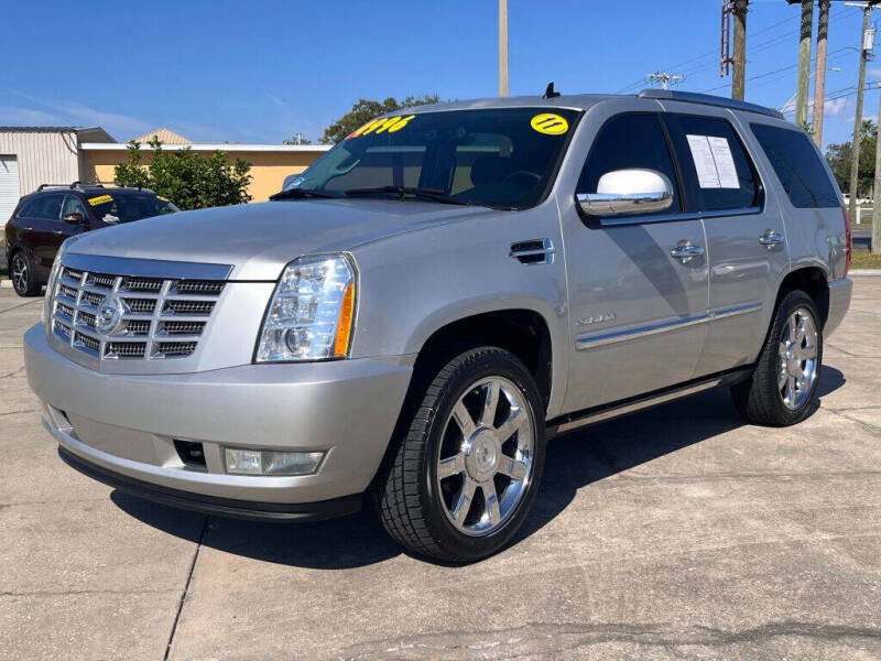 2011 Cadillac Escalade Premium
