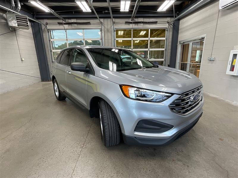 2020 Ford Edge SE
