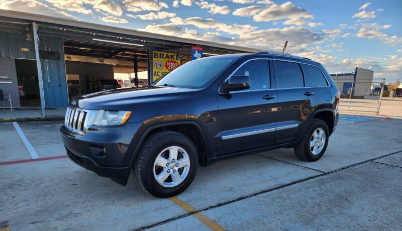 2013 Jeep Grand Cherokee for sale at ALWAYS MOTORS in Spring TX