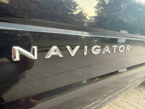 2017 Lincoln Navigator Select