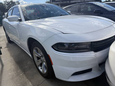 2015 Dodge Charger SXT