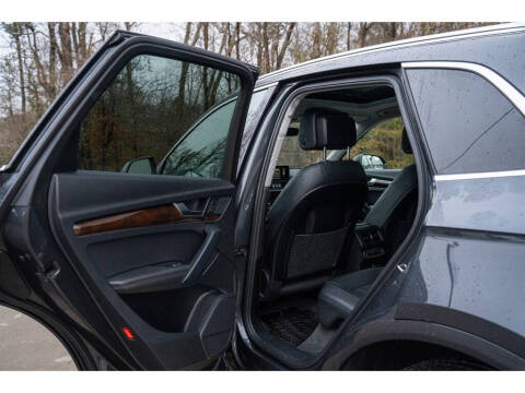 2020 Audi Q5 quattro Premium Plus 45 TFSI