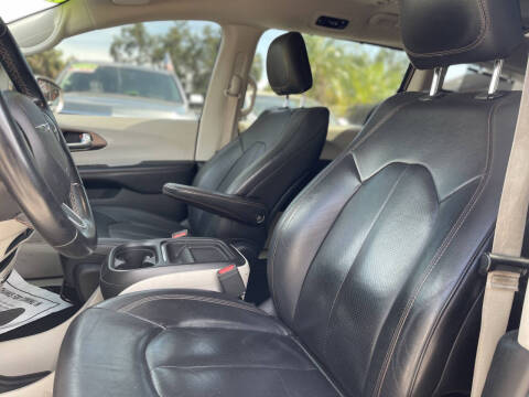 2018 Chrysler Pacifica Touring L