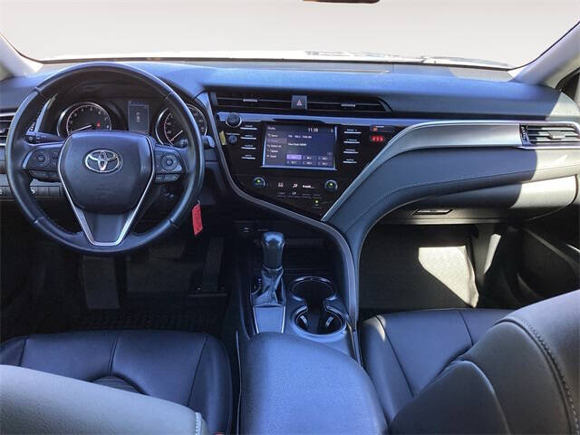 2018 Toyota Camry SE