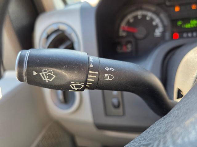 2010 Ford E-Series E-250