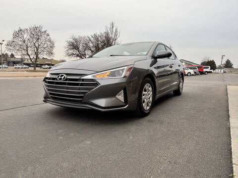 2019 Hyundai Elantra SE