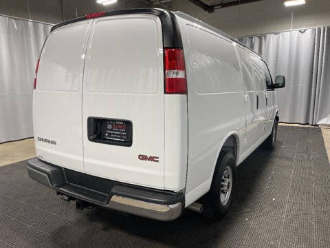 2026 GMC Savana 2500