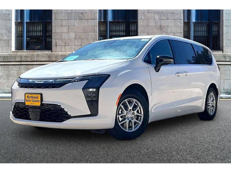 2027 Chrysler Pacifica Select